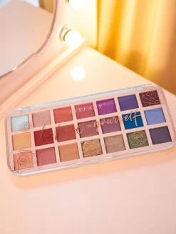 New ANYLADY Paletka 21 cieni do powiek z brokatem i matem Glamour Color&Nude Oczy