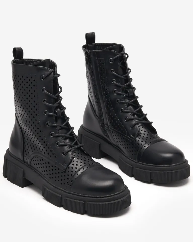 Ażurowe czarne damskie botki na płaskim obcasie Rolika - Obuwie Workery|Botki Bez Ocieplenia