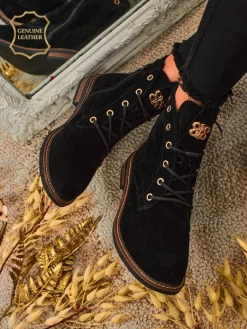 Hot Botki damskie Aurelia Romano z naturalnego zamszu – brązowe, z futerkiem Botki Bez Ocieplenia|Botki Sznurowane