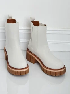 Botki na słupku z eko nubuku Amber Walk Botki Na Słupku|Nowość