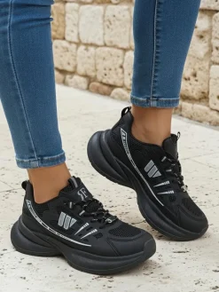 Sale Buty sportowe damskie Hypatia czarne na płaskim obcasie 5 cm Damskie Ugc|Sneakersy