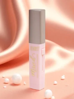 Sale Błyszczący cień do powiek w sztyfcie Rose Dahlia Oczy