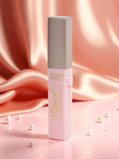 Clearance Błyszczący cień do powiek w sztyfcie Power of Imagination Oczy