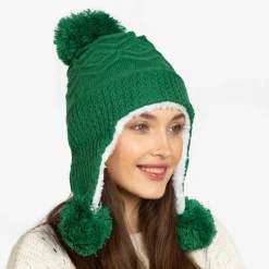 Ciemnozielona damska ocieplana czapka z pomponami - Akcesoria Damskie Czapki I Kapelusze