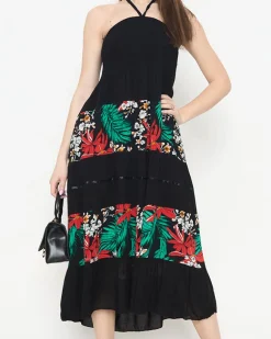 Online Czarna damska sukienka midi w kwiaty PLUS SIZE - Odzież Sukienki Letnie|Sukienki Długie