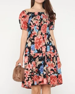 Hot Czarna damska sukienka mini w kwiaty - Odzież Sukienki Letnie|Sukienki Krótkie