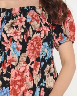 Hot Czarna damska sukienka mini w kwiaty - Odzież Sukienki Letnie|Sukienki Krótkie