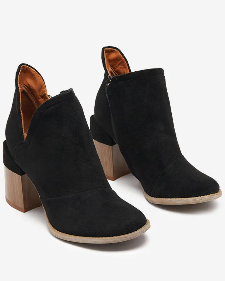 Online Czarne damskie botki na słupku z wycięciami Encura- Obuwie Botki Bez Ocieplenia|Botki Na Słupku