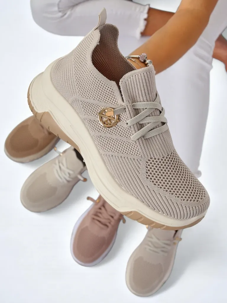 Damskie sneakersy Selene – wygodne białe buty na płaskiej podeszwie Damskie Ugc|Sportowe