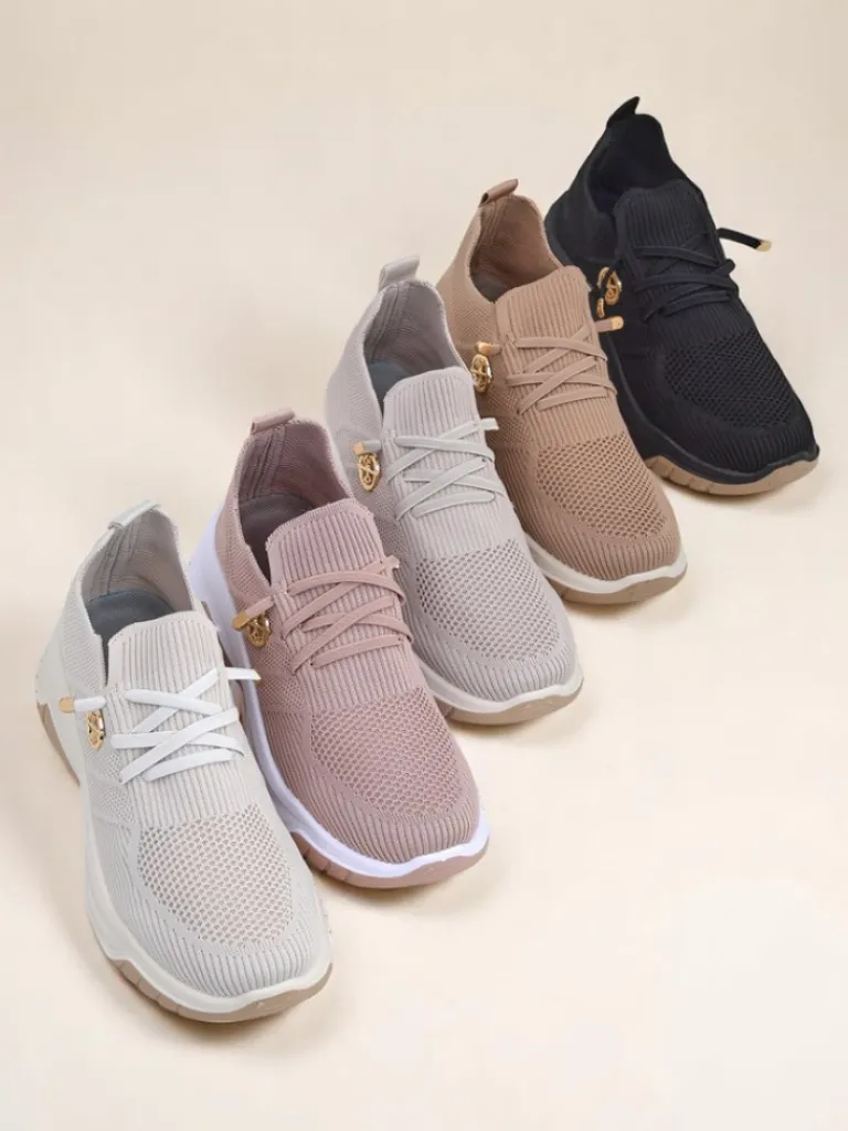 Damskie sneakersy Selene – wygodne białe buty na płaskiej podeszwie Damskie Ugc|Sportowe