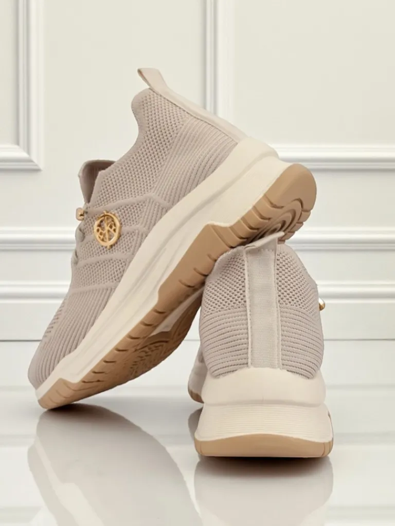 Damskie sneakersy Selene – wygodne białe buty na płaskiej podeszwie Damskie Ugc|Sportowe