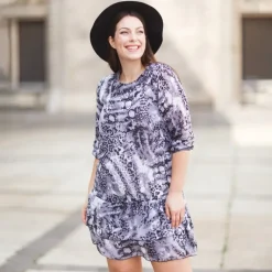 Outlet Fioletowa sukienka damska z tłoczeniem - Odzież Sukienki Letnie|Sukienki Krótkie