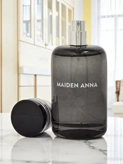 Online Inspirowana Woda perfumowana męska Maiden Anna Black- Szarmantyczny Perfum Z Akordami Agaru Męskie Zapachy Męskie