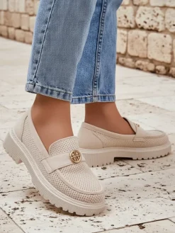 Clearance Loafers damskie Callista beżowe z eko-zamszu na płaskiej podeszwie 4 cm Półbuty|Mokasyny Na Płaskiej Podeszwie
