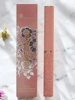 Sale Luxelux Kwiatowa pomadka zmieniająca kolor Think Pink 01 2g Usta