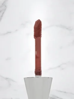 Discount Luxelux Matowa pomadka kolor Just Nude 04 2,5ml Usta