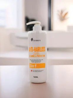 Outlet Luxelux Szampon do włosów przeciwwypadaniu 760 ml Włosy