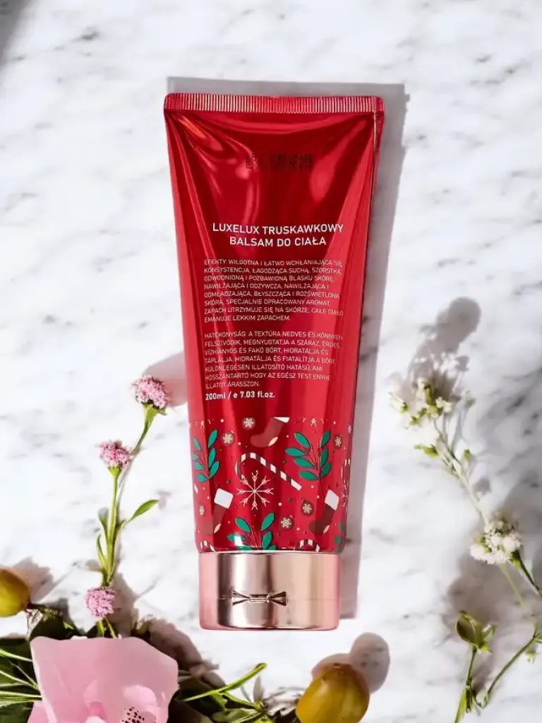 Outlet Luxelux Świąteczny balsam do ciała o zapachu truskawkowym 300 ml Ciało