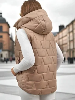 Clearance Pikowana kamizelka damska z kapturem Crimson Haze Kurtki / Marynarki / Płaszcze