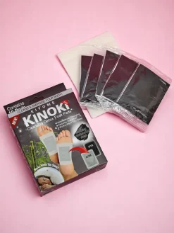 Plastry oczyszczające na stopy DETOX KINOKI 10 szt Piołun Higiena I Zdrowie