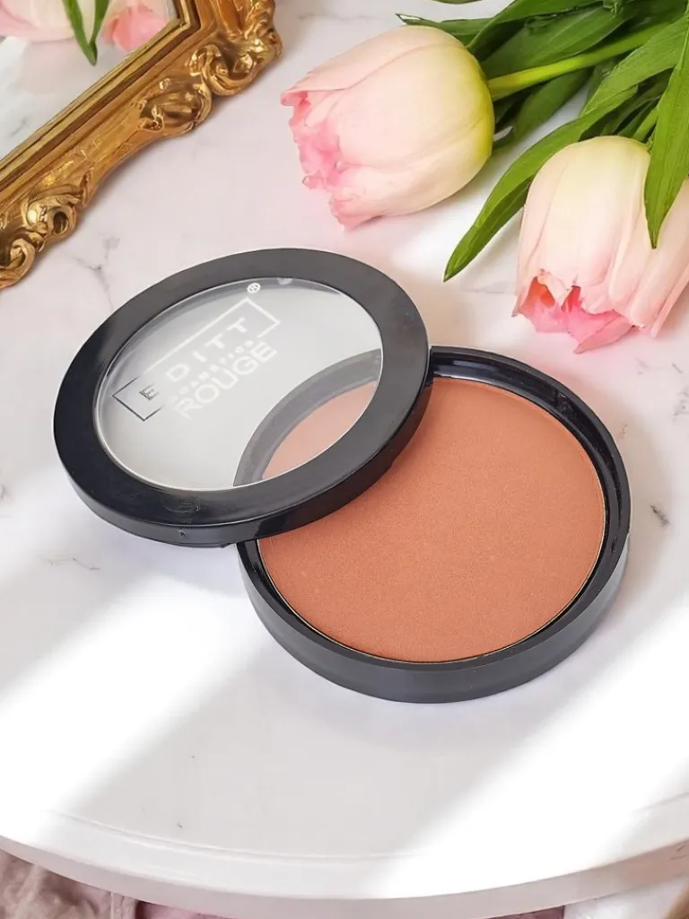 Sale Prasowany róż do policzków kolor Sunset Twarz