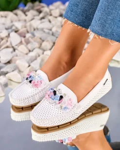 Ażurowe białe mokasyny damskie z ozdobnymi kryształkami Cizzas Półbuty|Mokasyny Na Płaskiej Podeszwie