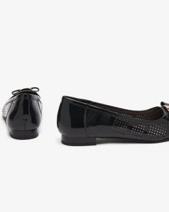 Ażurowe damskie czarne baleriny z kokardką Rumac Baleriny Klasyczne