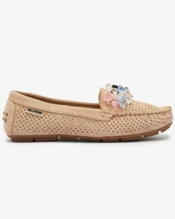 Ażurowe jasnobrązowe mokasyny damskie z ozdobnymi kryształkami Cizzas Półbuty|Mokasyny Na Płaskiej Podeszwie