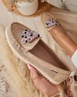 Ażurowe mokasyny damskie z koralikami Namis Półbuty|Mokasyny Na Płaskiej Podeszwie