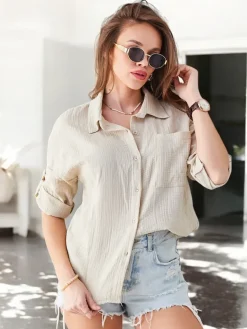 Bawełniana koszula damska z tłoczeniem i z dekoltem w serek i rękawami 3/4 Bluzki / Koszule / Koszulki