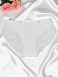 Outlet Bawełniane majtki damskie bawełniane typu figi z koronką Pure Lace Figi|Brazyliany