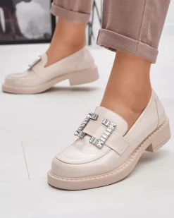 Sale Beżowe damskie półbuty z kryształkami Larri Półbuty