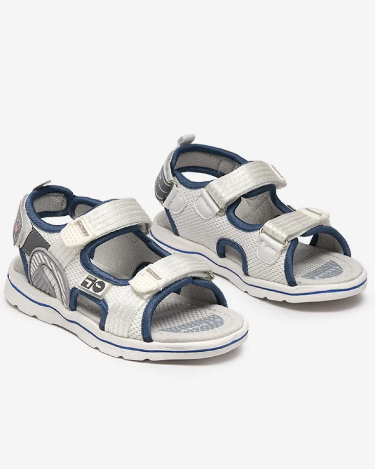 Clearance Białe dziecięce sandałki z naszywkami Kiteks Dziewczęce