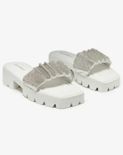 Clearance Białe klapki damskie z cyrkoniami Emkoy Klapki Na Obcasie