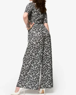 Discount damski plisowany komplet w czarne kwiatki Damskie Komplety Damskie