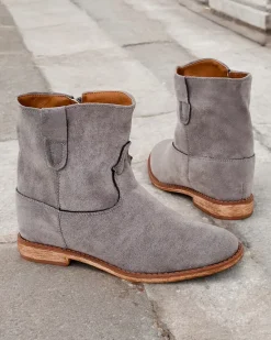 Outlet Botki a'la kowbojki na krytym koturnie Patorias Botki Z Grubym Ociepleniem