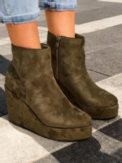 Outlet Botki damskie na koturnie Sieffa Botki Z Delikatnym Ociepleniem|Botki Na Koturnie