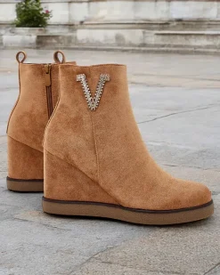 Sale Botki damskie na koturnie Nerias Botki Z Delikatnym Ociepleniem|Botki Na Koturnie