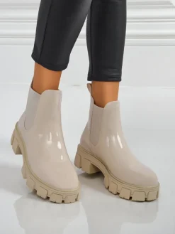 Discount Botki na masywnej podeszwie z eko skóry lakierowanej Calista Weide Botki Bez Ocieplenia|Botki Na Słupku