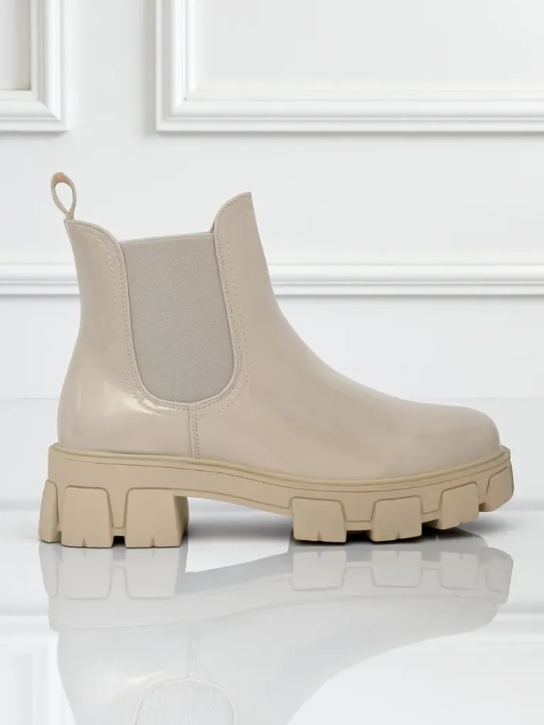 Discount Botki na masywnej podeszwie z eko skóry lakierowanej Calista Weide Botki Bez Ocieplenia|Botki Na Słupku