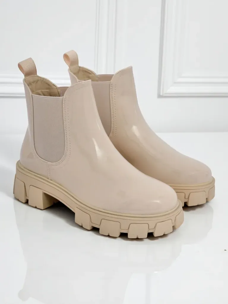 Discount Botki na masywnej podeszwie z eko skóry lakierowanej Calista Weide Botki Bez Ocieplenia|Botki Na Słupku