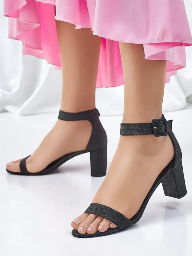 Discount Brokatowe damskie sandały Montrea Sandały Na Słupku