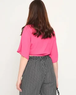 Sale Ciemnoróżowa damska krótka narzutka Bluzki / Koszule / Koszulki