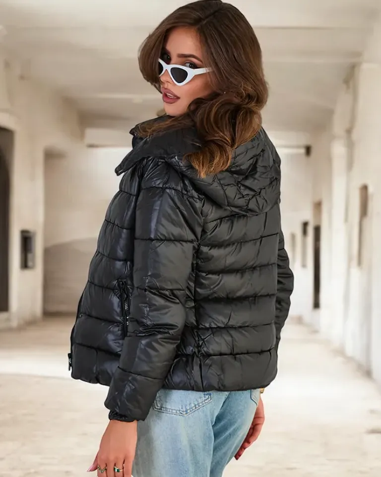 Sale Czana damska pikowana kurtka z kapturem Kurtki / Marynarki / Płaszcze