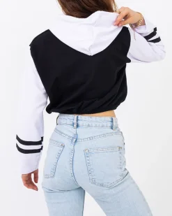 Best Czarna damska bluza crop top z kapturem i napisami Bluzy