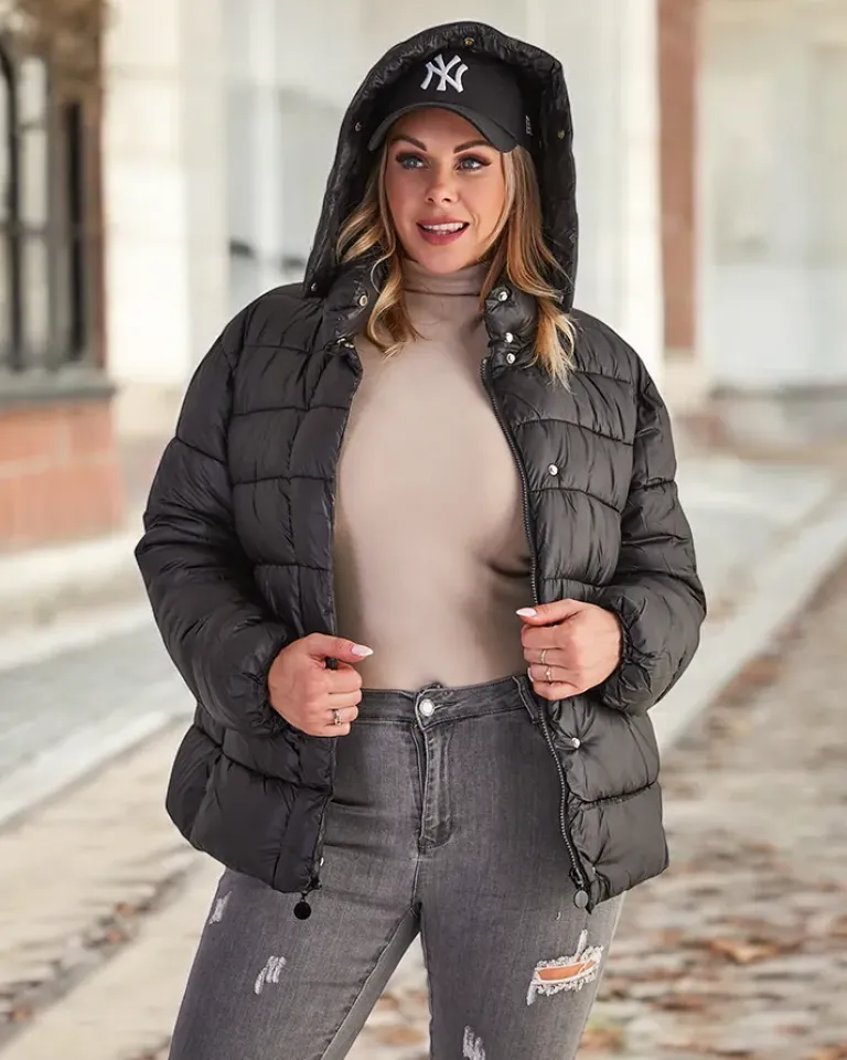 Czarna damska kurtka zimowa Kurtki / Marynarki / Płaszcze