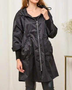 Czarna damska kurtka płaszcz z kapturem Kurtki / Marynarki / Płaszcze