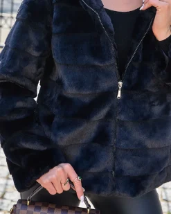 Best Czarna kurtka damska z imitacji futra Kurtki / Marynarki / Płaszcze