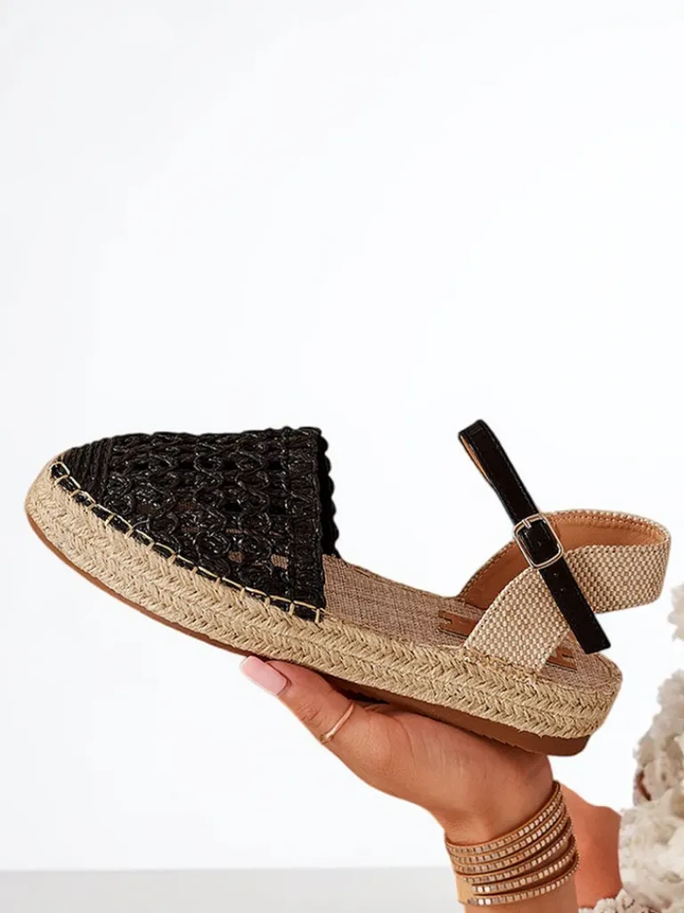 Czarne damskie espadryle z ażurową cholewką Triumf Espadryle Płaskie