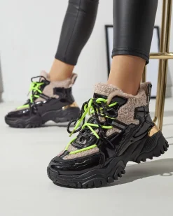 Discount Czarne sportowe buty damskie z futerkiem i neonowymi żółtymi sznurówkami Adbo Damskie Śniegowce|Ocieplane